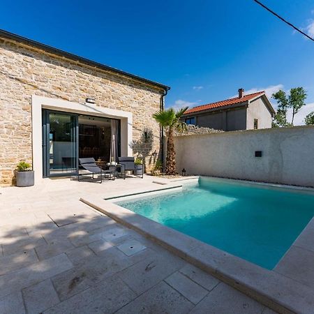 Stone House With Pool Poeta Villa Pridraga Exterior foto