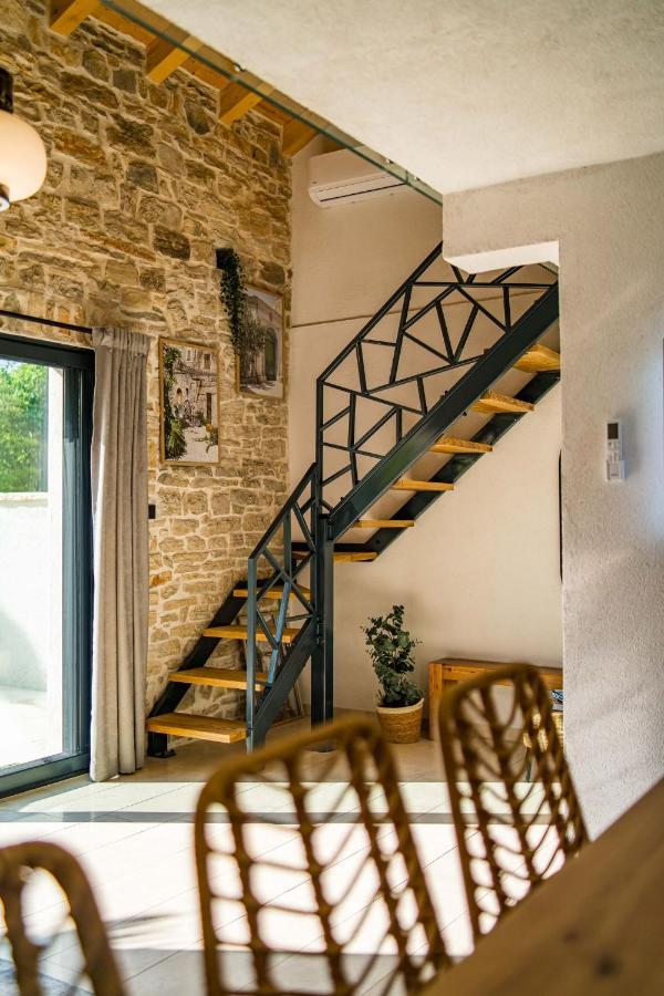 Stone House With Pool Poeta Villa Pridraga Exterior foto