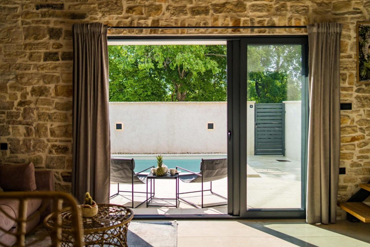 Stone House With Pool Poeta Villa Pridraga Exterior foto