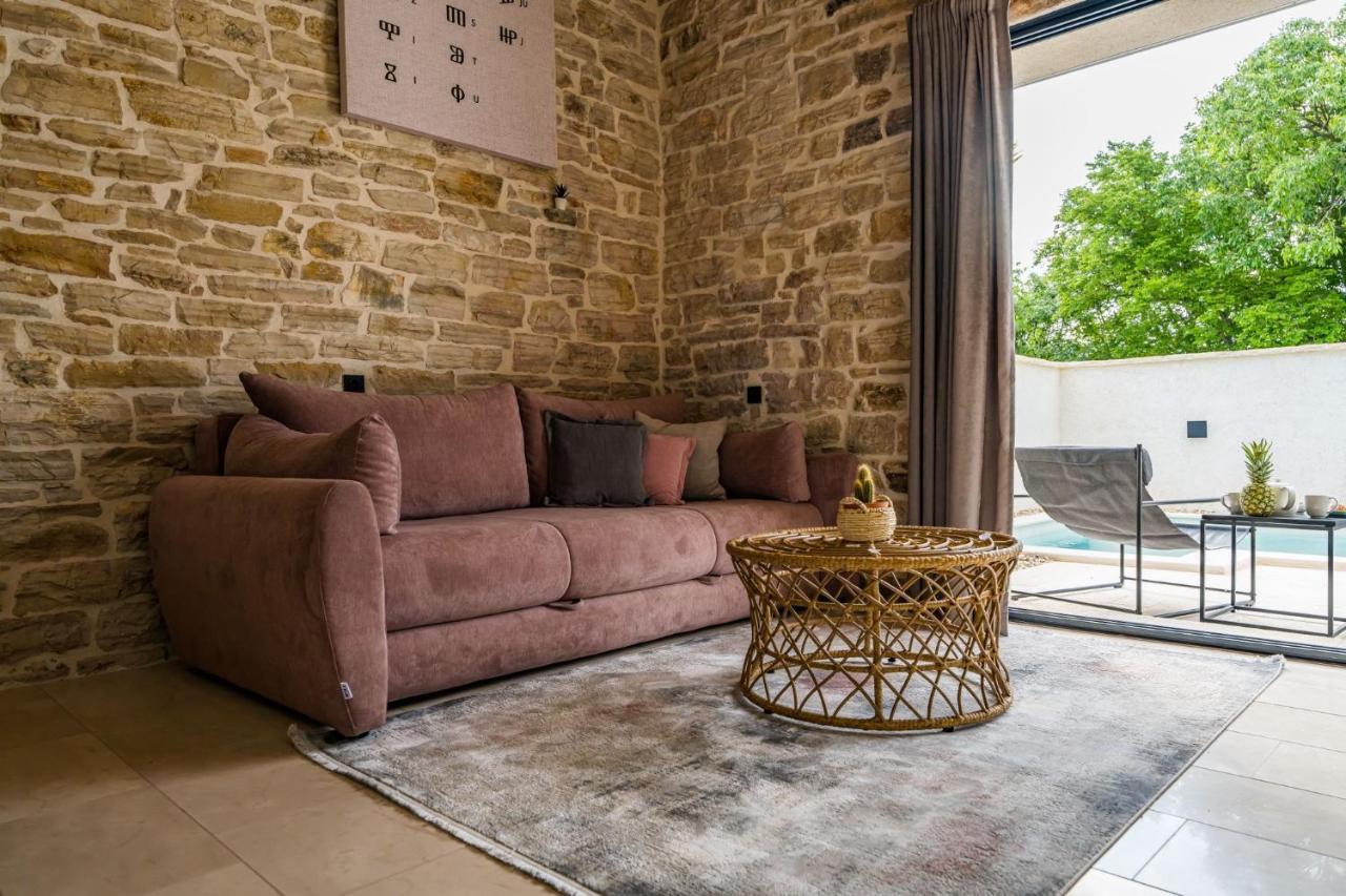 Stone House With Pool Poeta Villa Pridraga Exterior foto