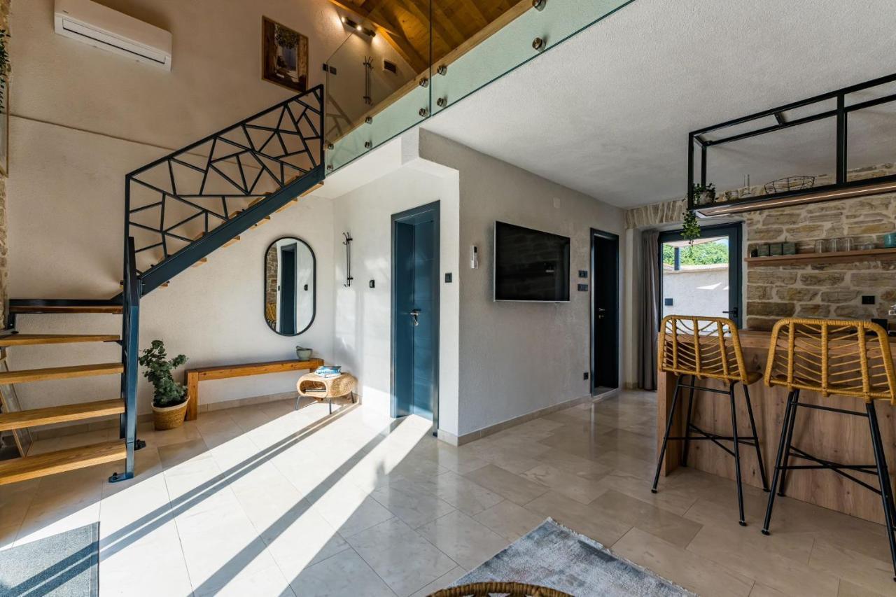 Stone House With Pool Poeta Villa Pridraga Exterior foto