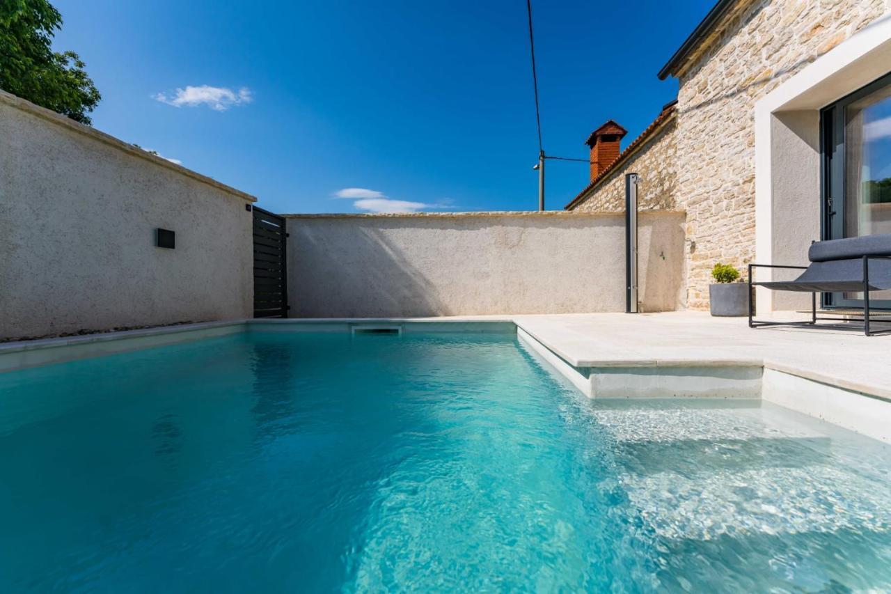 Stone House With Pool Poeta Villa Pridraga Exterior foto